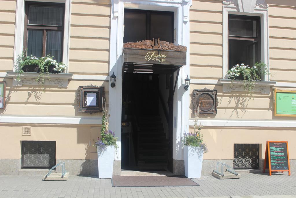 Hotel Amadeus Ceske Budejovice Esterno foto
